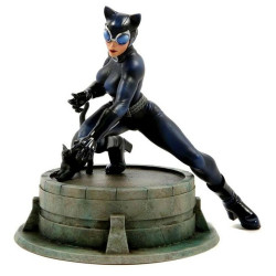 Chronicle Collectibles - DC Jim Lee Catwoman Statue