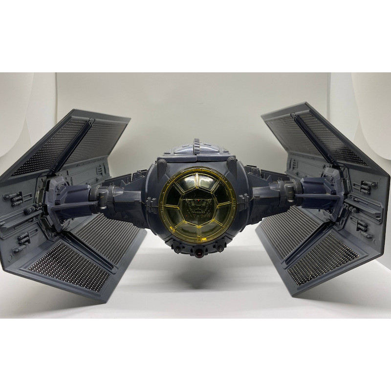 1977 Star Wars Darth Vader's TIE Fighter - Works