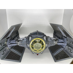 1977 Star Wars Darth Vader's TIE Fighter - Works