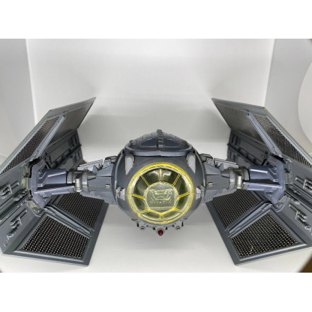 1977 Star Wars Darth Vader's TIE Fighter - Works