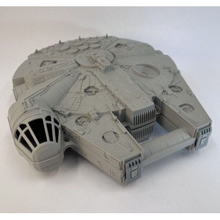 Star Wars: Millenium Falcon Carrying Case